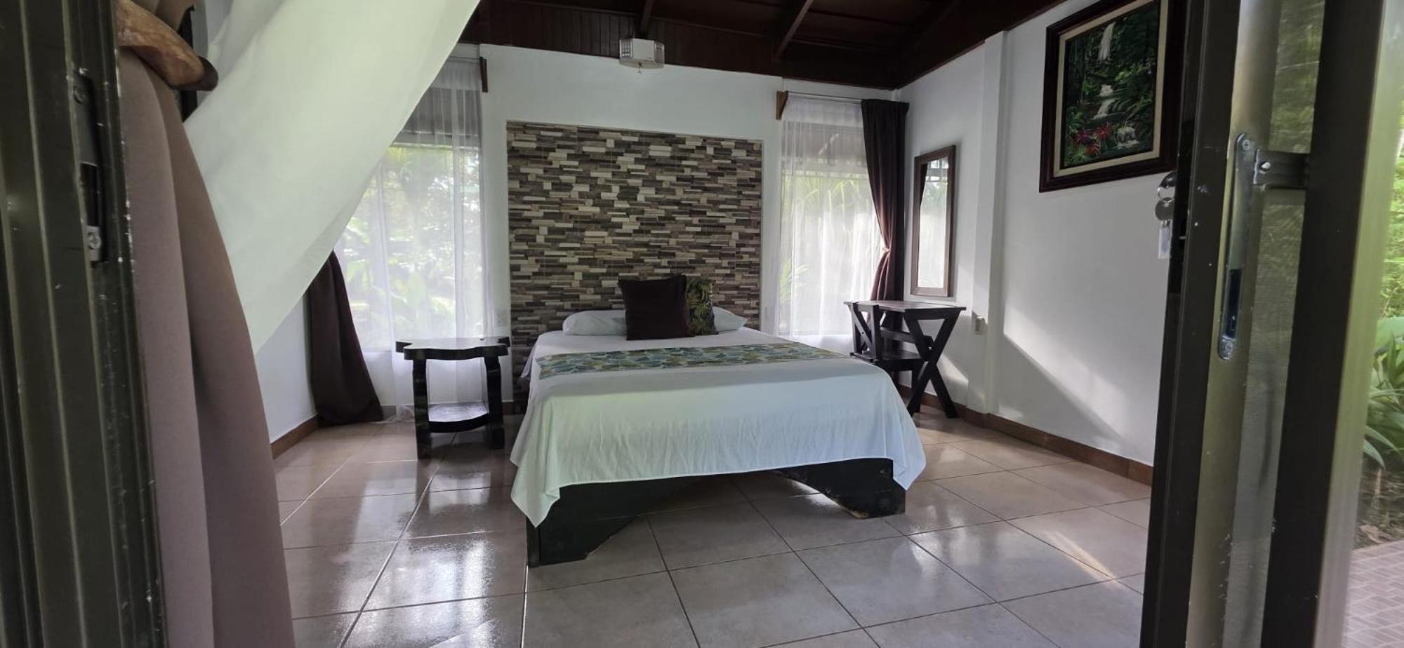 Hotel Catarata Rio Celeste Бихагуа Экстерьер фото