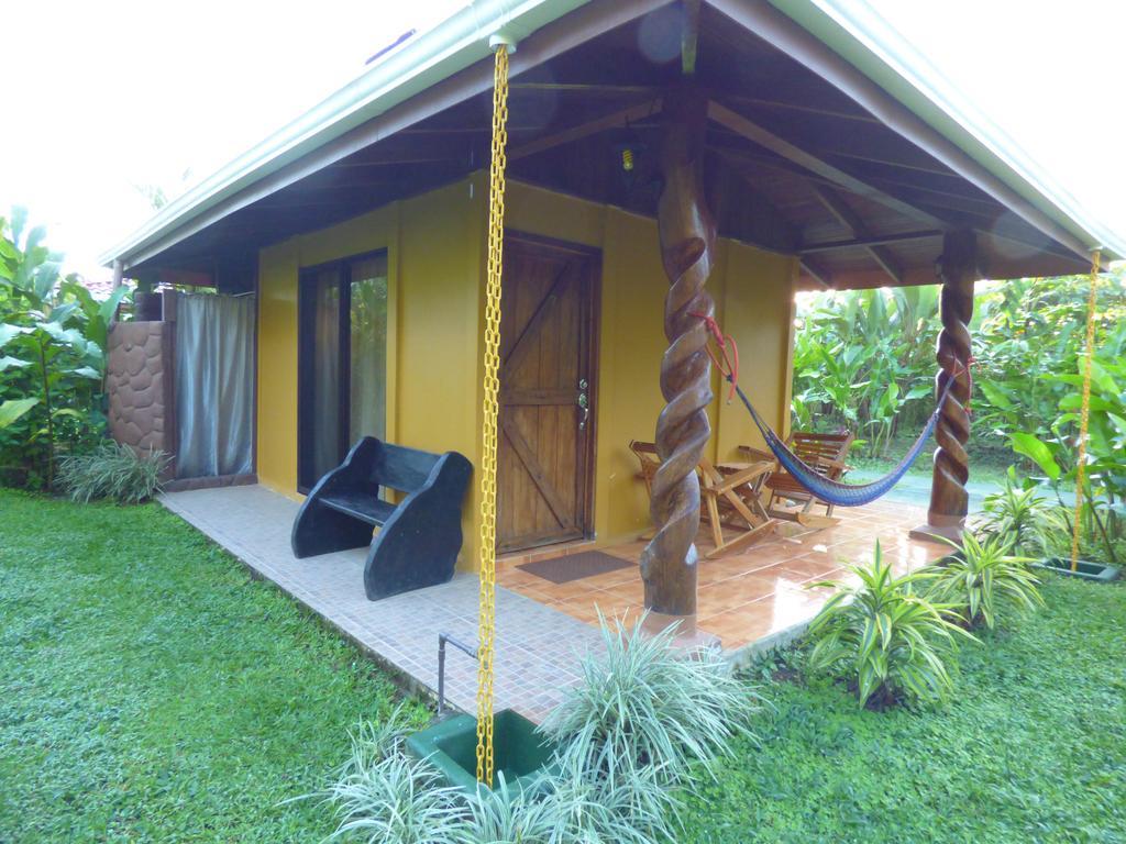 Hotel Catarata Rio Celeste Бихагуа Экстерьер фото