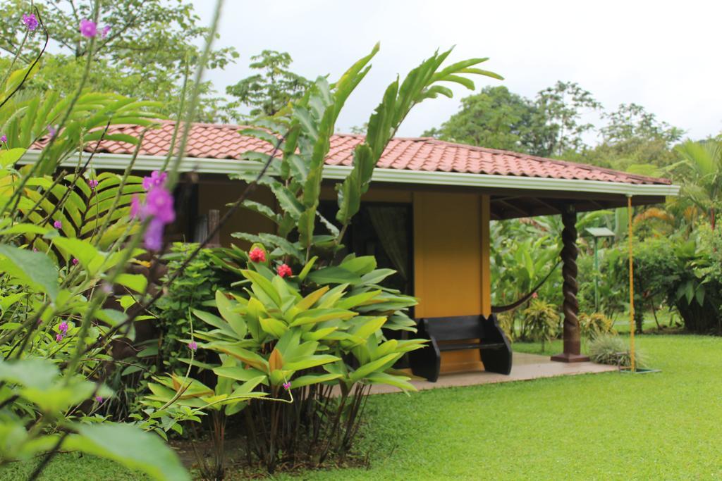 Hotel Catarata Rio Celeste Бихагуа Экстерьер фото