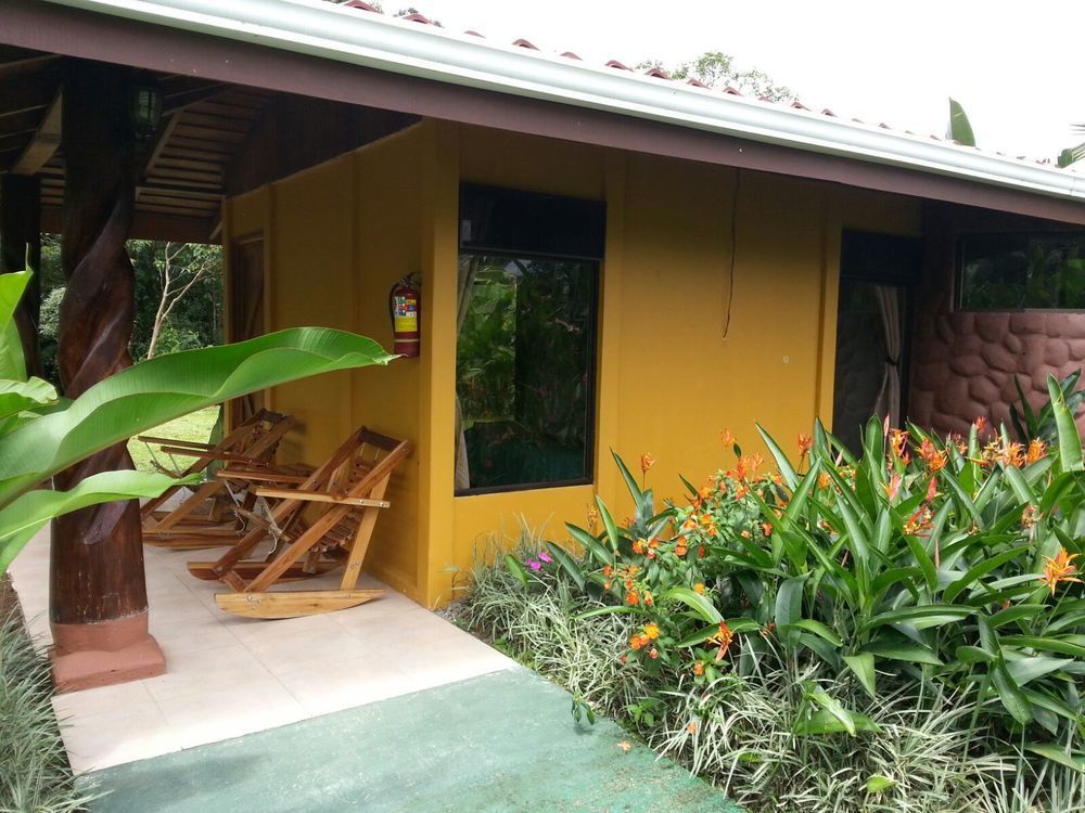 Hotel Catarata Rio Celeste Бихагуа Экстерьер фото